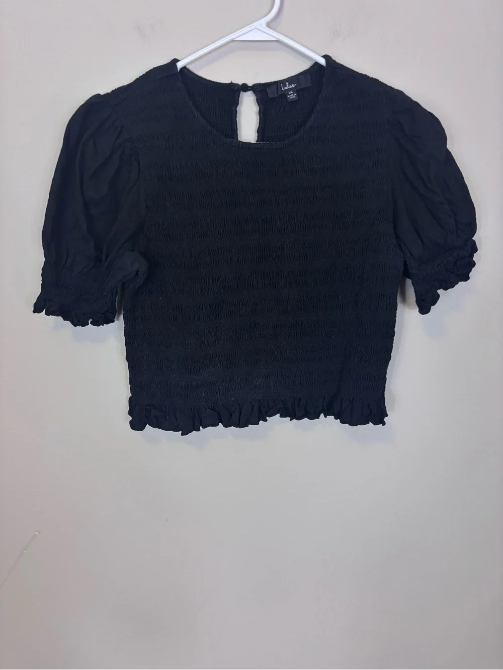 Lulu's Black Smocked Puff-Sleeve Crop Top Size XL